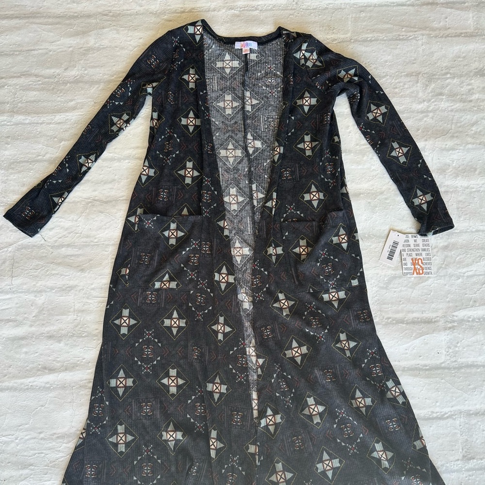 NWT LuLaRoe XS Sarah Cardigan Sweater